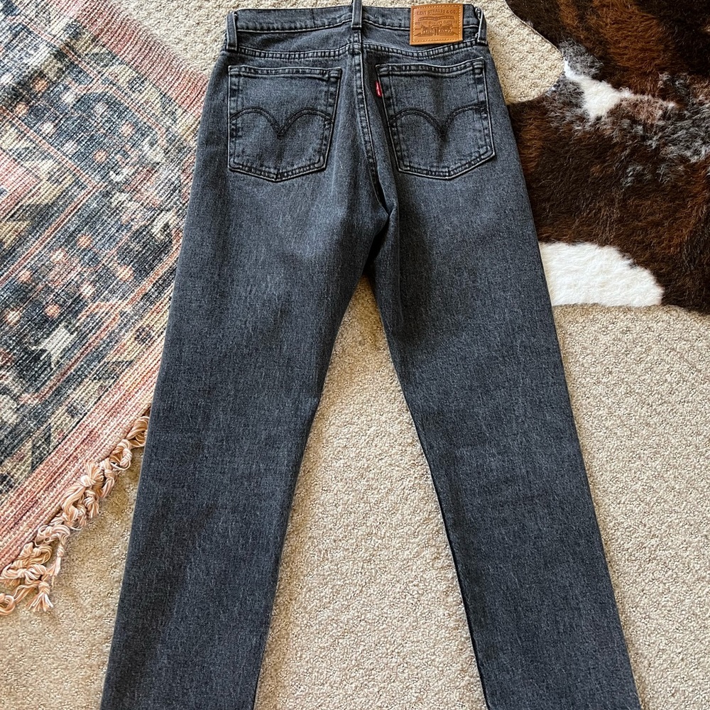 Levi Wedgie Straight Jeans